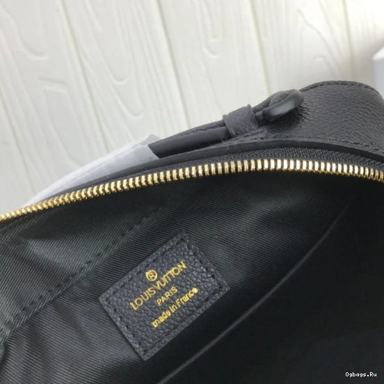 LOUIS VUITTON SAINTONGE 0416